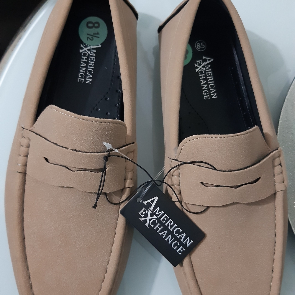 American Exchange Men’s Tan Suede Penny Loafers
